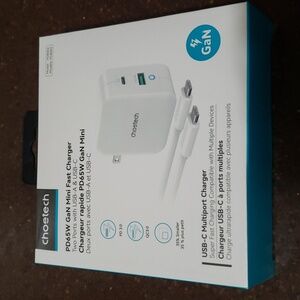 Choetech PD65W GaN Mini Fast Charger.  Two Ports with USB-A & USB-C. Brand New.